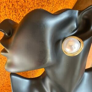 Gold and White Pearl Stud Earrings- elegant design, bridal & bridesmaids, chic